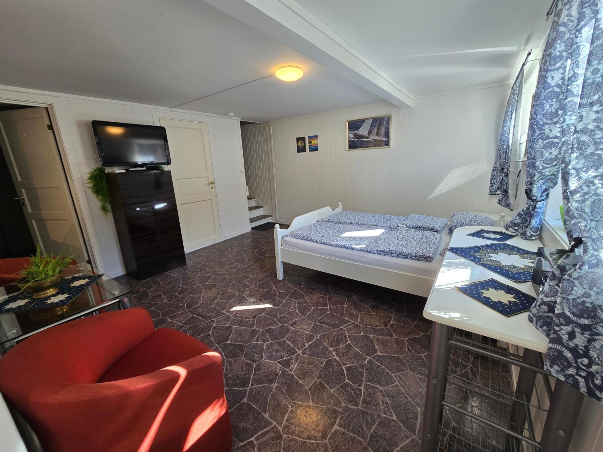 Appartement Hybel Til Leie à Tvedestrand Extérieur photo